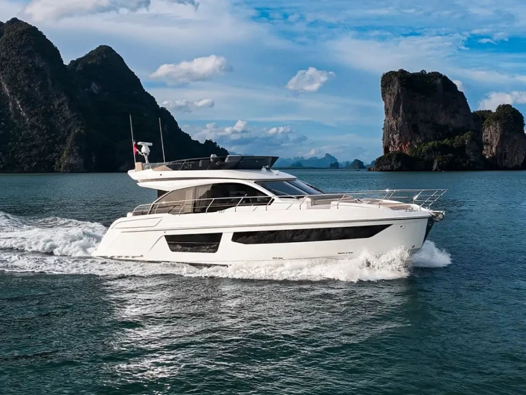 Azimut Azimut 53 Fly te huur van particulier of professional in Trogir