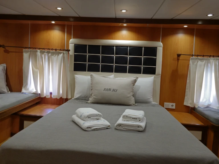 İlkel yapılı ahşap gulet 2022 te huur van particulier of professional in Bozburun