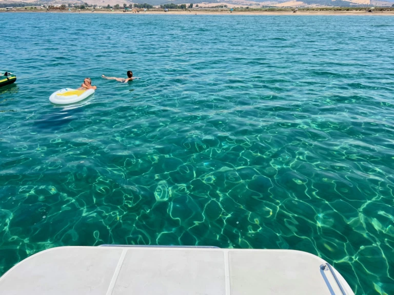 Huur een Gobbi Gobbi 265 SC in Santa Marinella