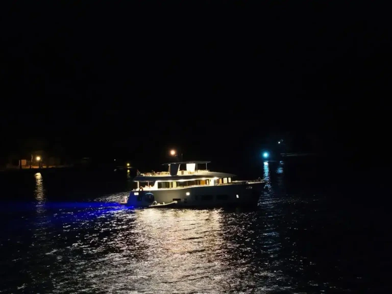 Huur een Custom Made in Marmaris