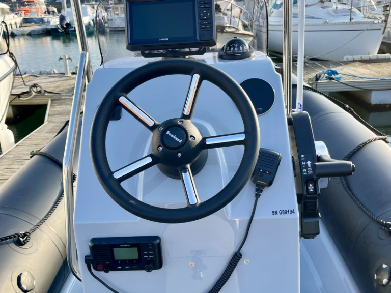 Huur RIB met of zonder schipper Bombard in Pornichet