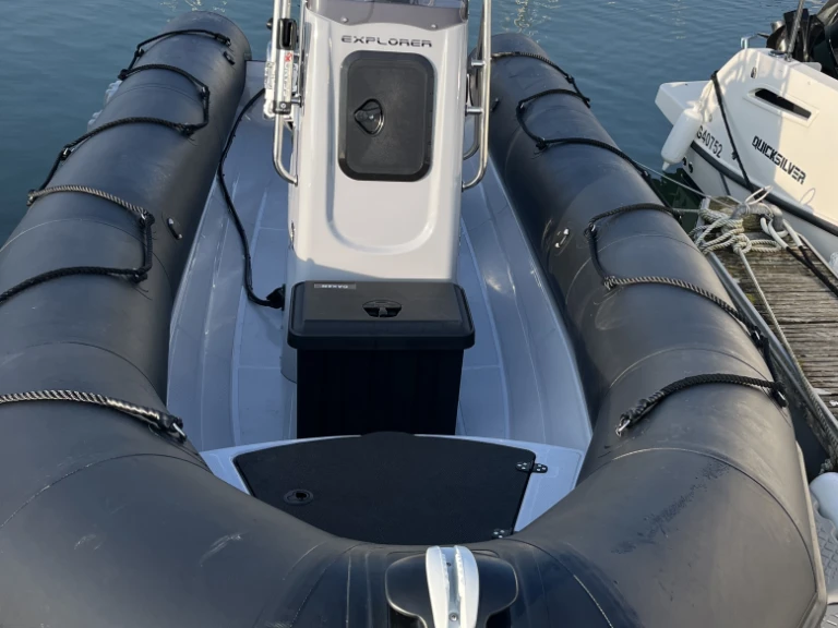 Verhuur RIB Bombard met vaarbewijs