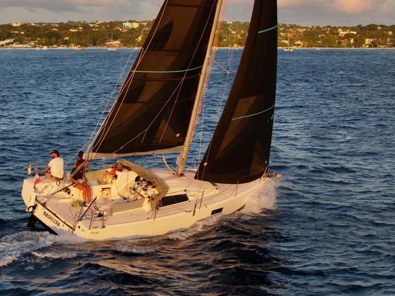 Zeilboot te huur in Marseille voor de beste prijs