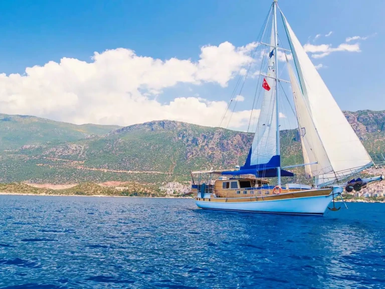 Verhuur Zeilboot Custom met vaarbewijs