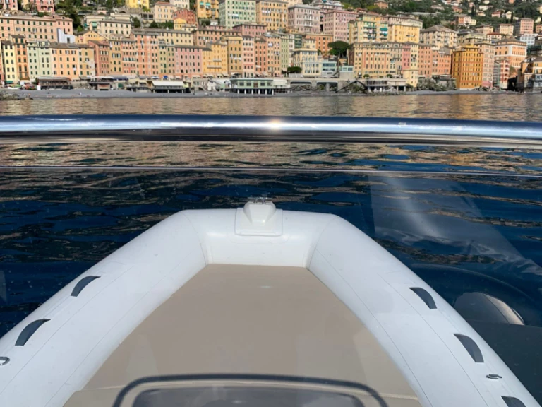 Verhuur Motorboot Capelli met vaarbewijs