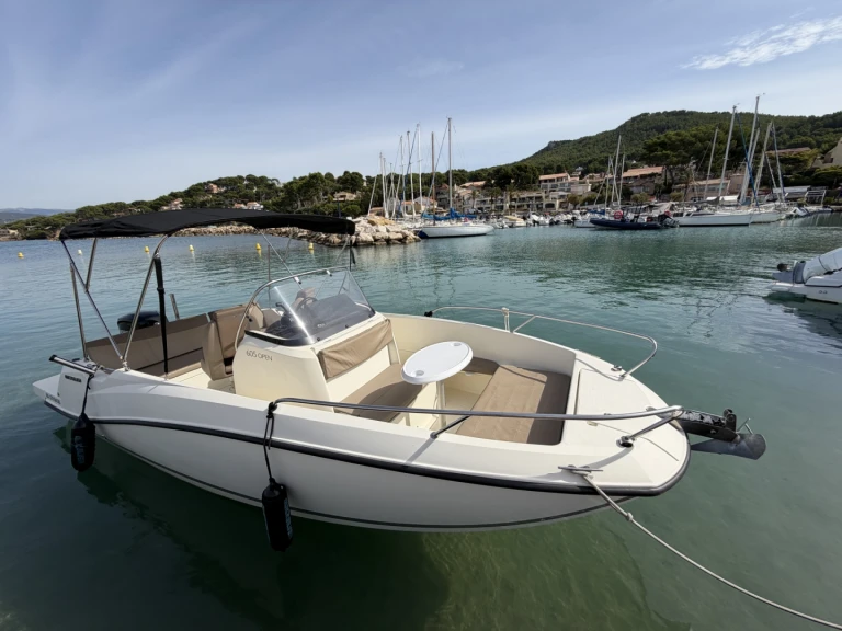 Verhuur Motorboot in La Madrague - Quicksilver Activ 605 Open