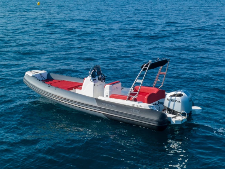 Huur een Fanale marine  FANALE 700 FALCHETTU in Porto Pollo