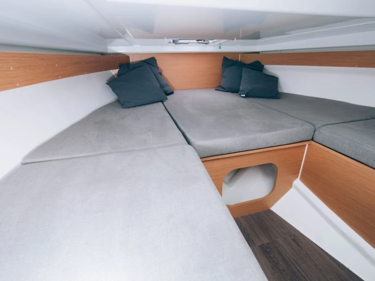 Huur een Bénéteau Flyer 7 SUNdeck in Sète