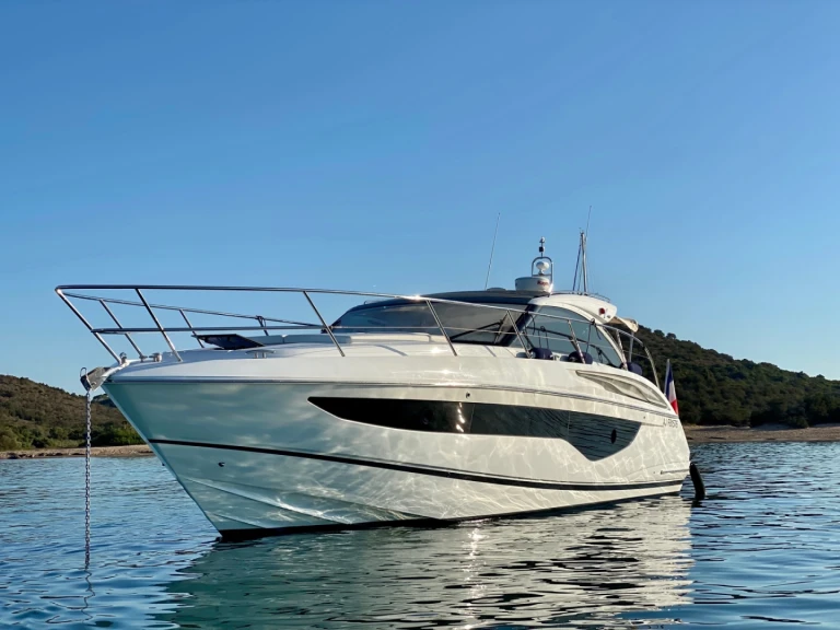Bootverhuur Quicksilver Quicksilver 555 Activ Open in Port Grimaud via SamBoat