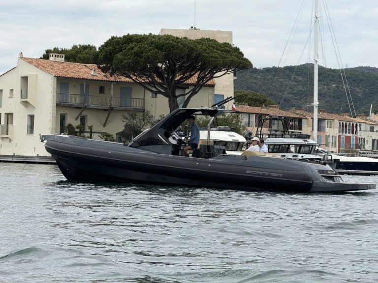 Huur een Scanner Envy 1100 in Port Grimaud