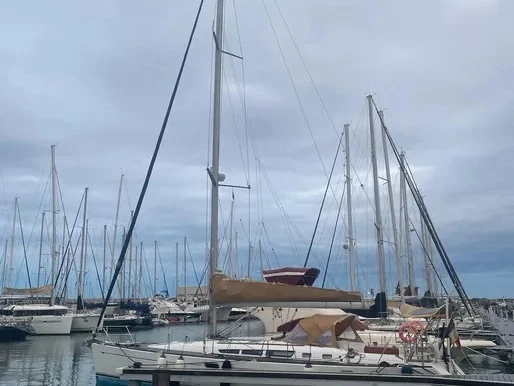 Bootverhuur Jeanneau New Co Jeanneau Sun Odyssey 49 in Port Grimaud via SamBoat