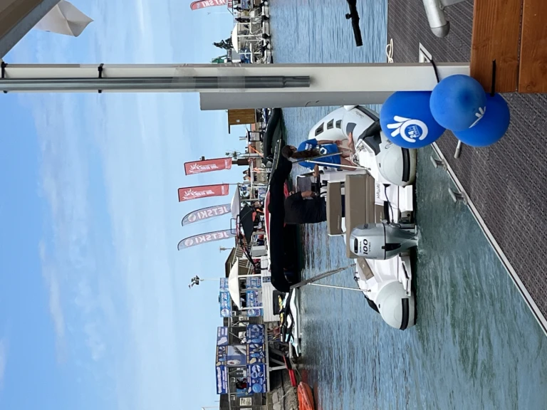 Huur een Ranieri cayman in Palavas-les-Flots