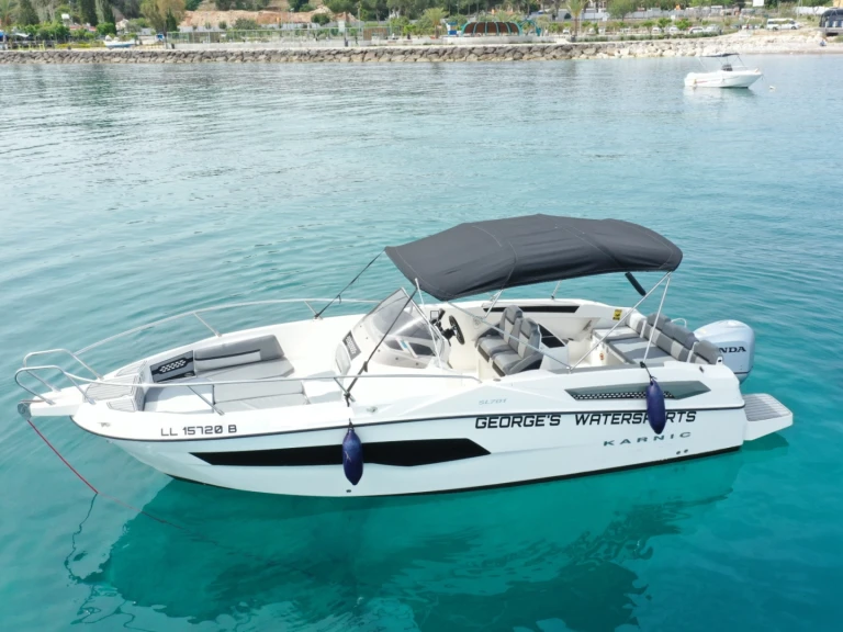 Jachthuur in Latchi - Karnic KARNIC 701 SL via SamBoat