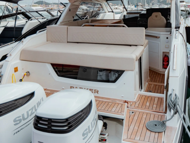Verhuur Motorboot Parker met vaarbewijs
