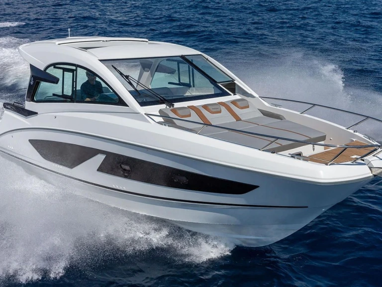 Motorboot te huur in Ajaccio voor de beste prijs