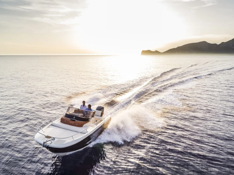 Huur Motorboot met of zonder schipper Capoforte in Cogolin