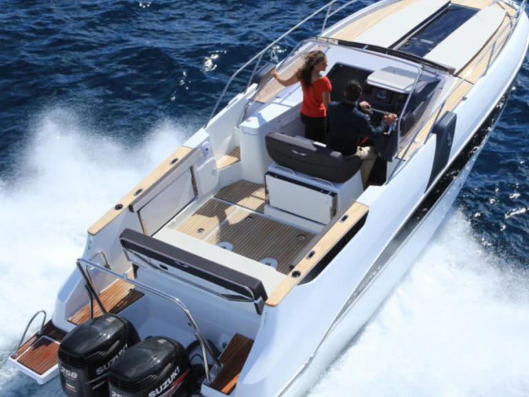Verhuur Motorboot Capoforte met vaarbewijs
