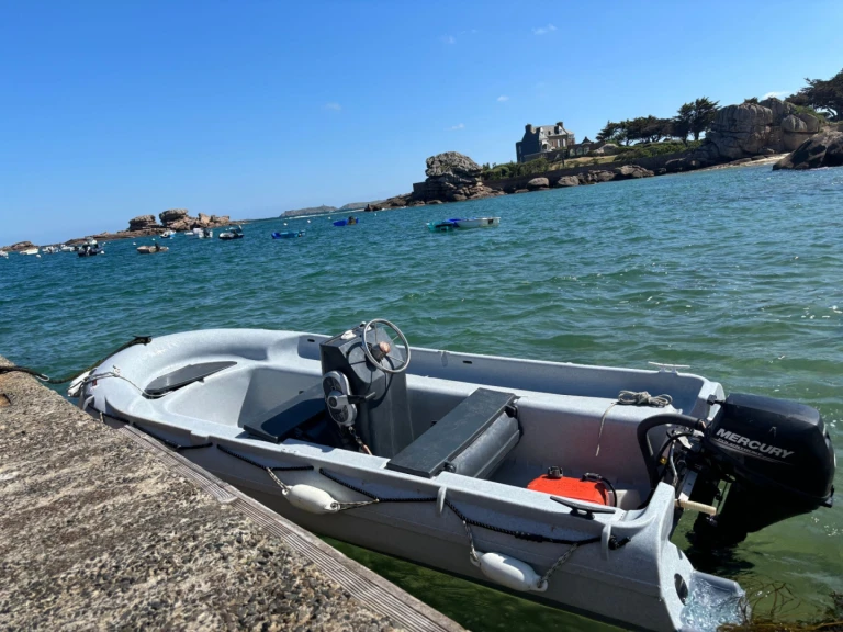 Bootverhuur Trégastel goedkoop FUN YAK 13 SECU