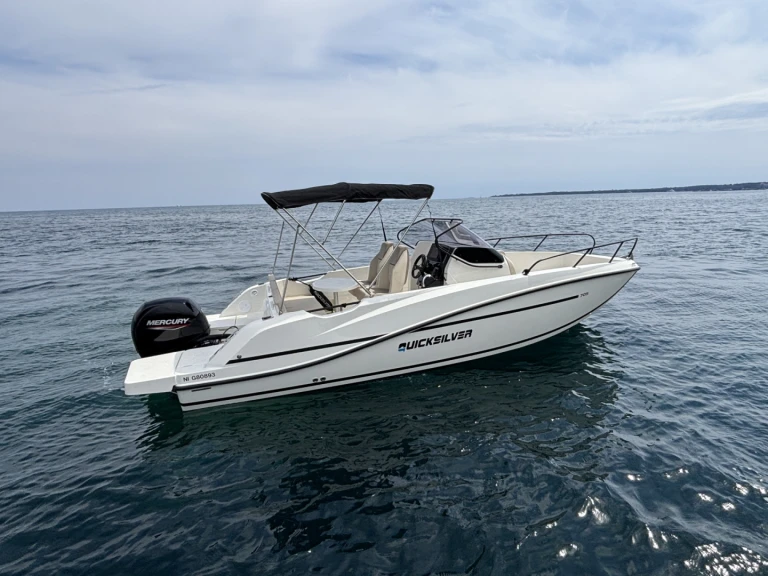 Huur Motorboot met of zonder schipper Quicksilver in Cannes