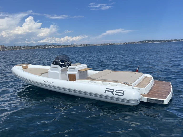 Bootverhuur Renier Renier R9 Tourer in Cannes via SamBoat
