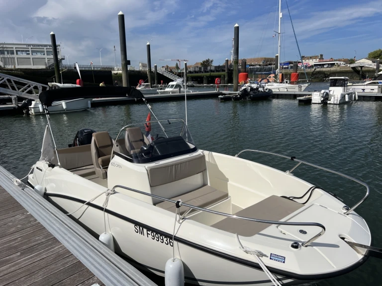 Huur Motorboot met of zonder schipper Quicksilver in Ouistreham