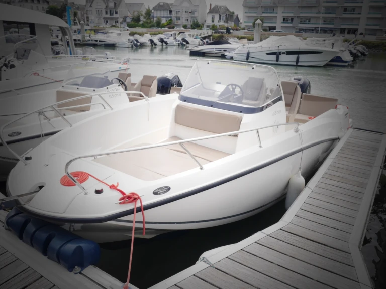 Verhuur Motorboot in La Baule-Escoublac - Quicksilver QUICKSILVER 675 ACTIV
