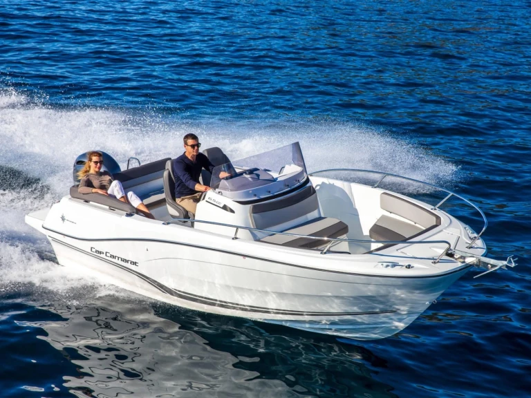 Motorboot te huur in Lorient voor de beste prijs