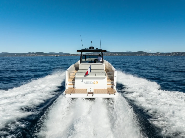 Bootverhuur Saint-Tropez goedkoop MED 42