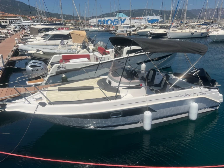 Huur Motorboot met of zonder schipper B2 Marine in Ajaccio