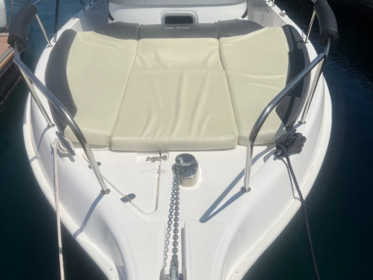 Verhuur Motorboot B2 Marine met vaarbewijs
