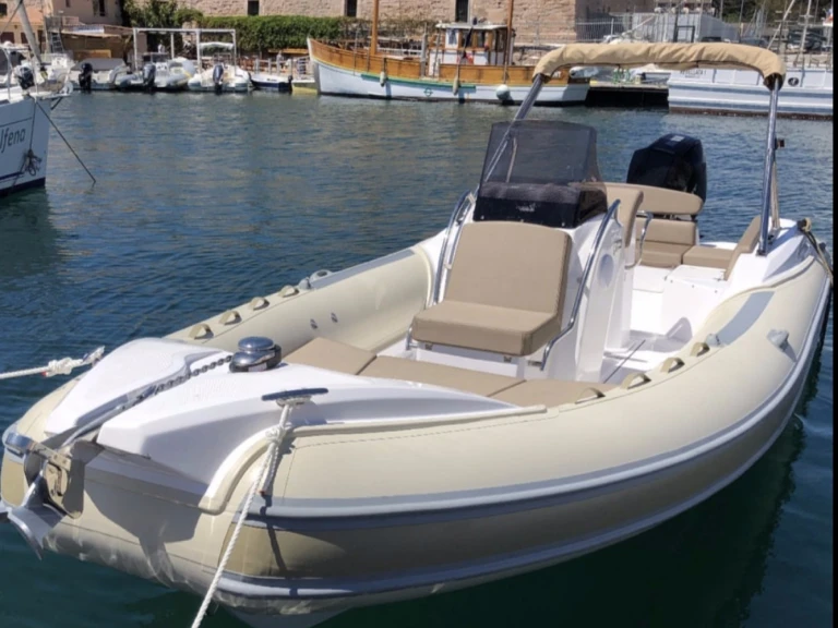 RIB te huur in Marseille voor de beste prijs