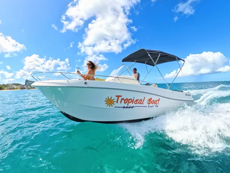 Motorboot te huur in Marigot voor de beste prijs