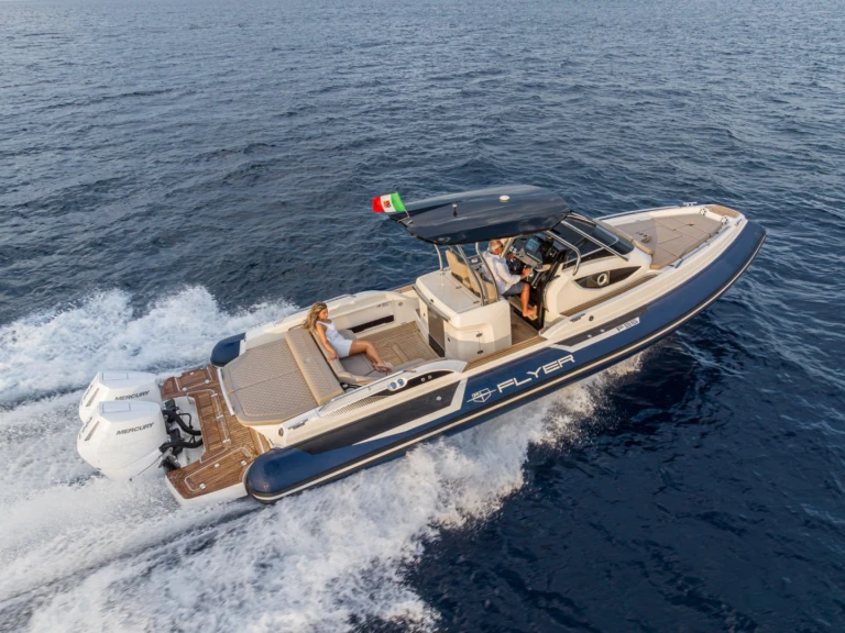 Huur een Bwa Flyer 36 in La Trinité-sur-Mer