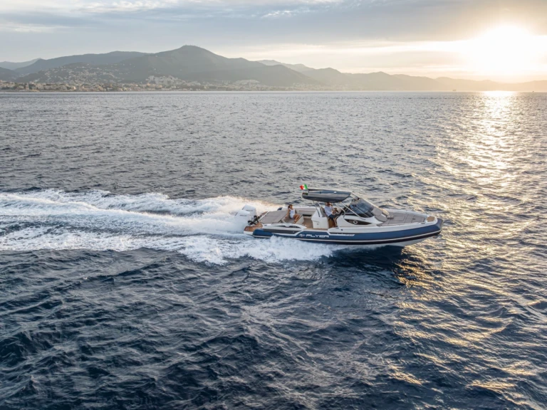Bootverhuur La Trinité-sur-Mer goedkoop Flyer 36