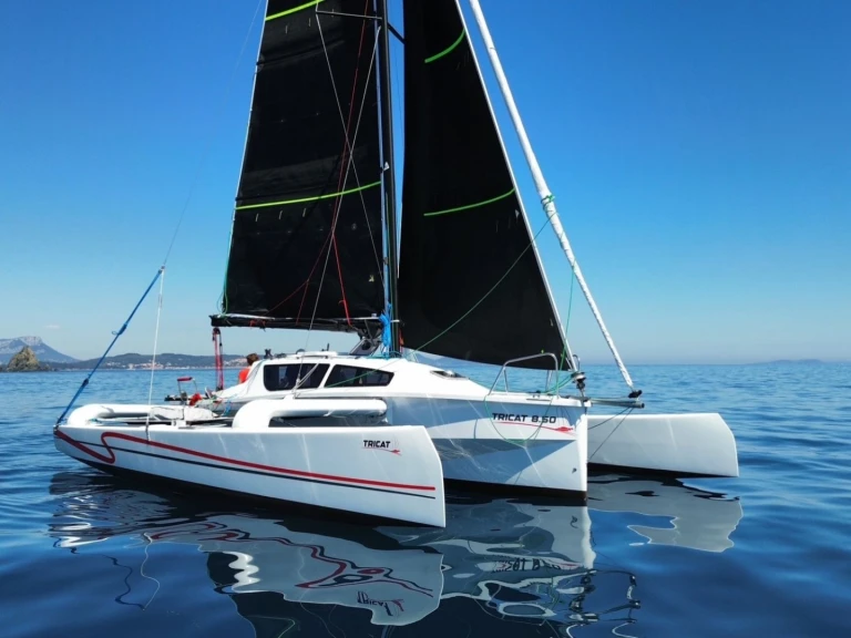 Bootverhuur Tricat TRICAT 8.50 in La Trinité-sur-Mer via SamBoat