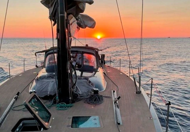 Huur een Maxi 65 in Barcelona