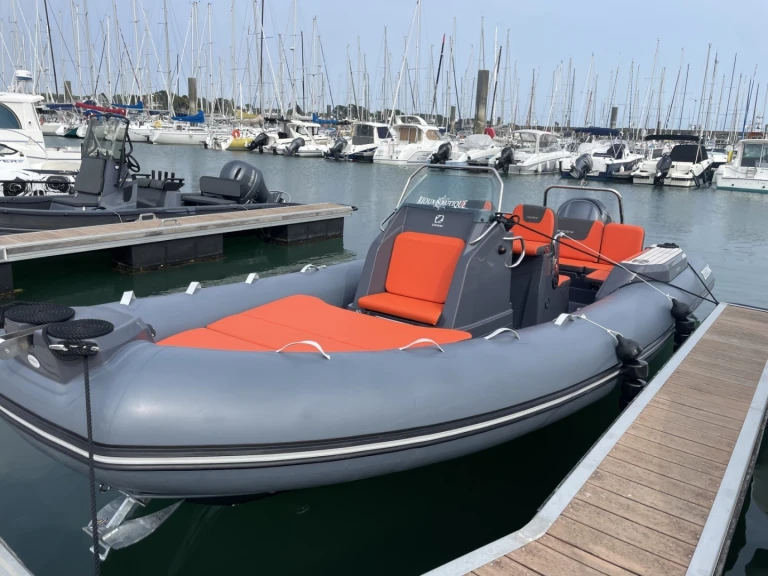 Huur een Zodiac Medline 7.5 in La Trinité-sur-Mer