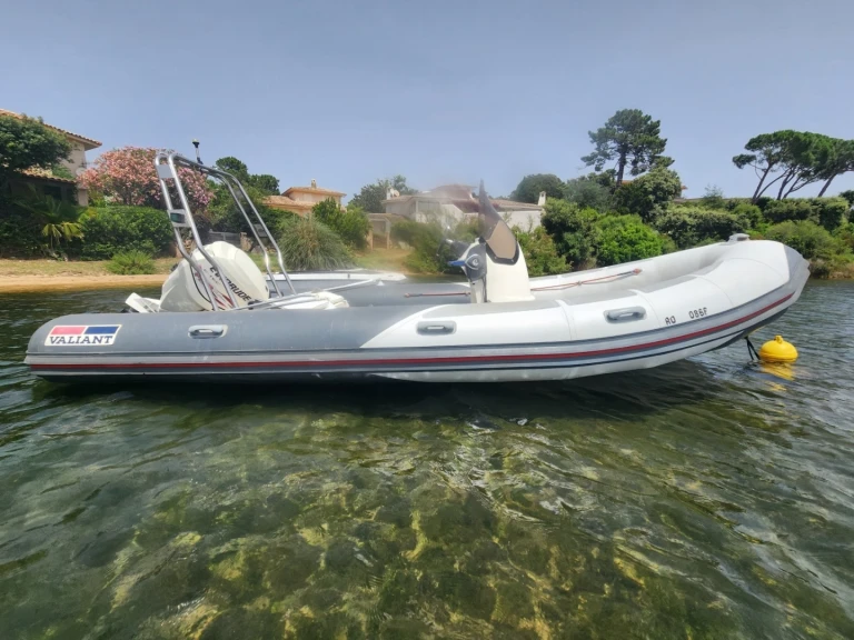 Bootverhuur Valiant sport 620 in Porto-Vecchio via SamBoat