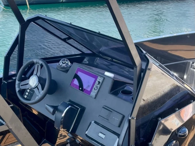 Verhuur Motorboot in Propriano - IRON Iron 767