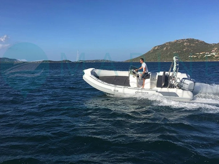 RIB te huur in Porto-Vecchio voor de beste prijs