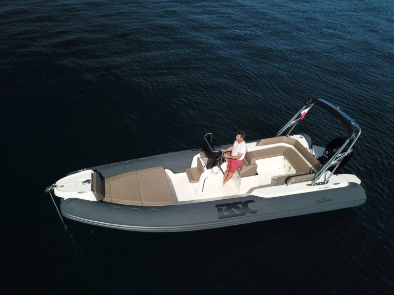 Huur RIB met of zonder schipper Bsc in Cogolin