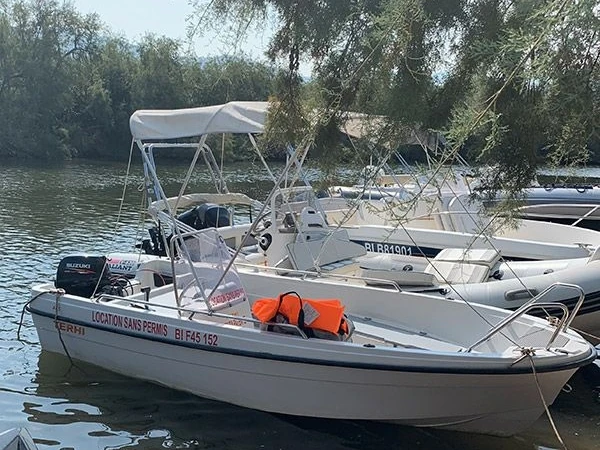 Bootverhuur Terhi 445 C in Saint-Florent via SamBoat