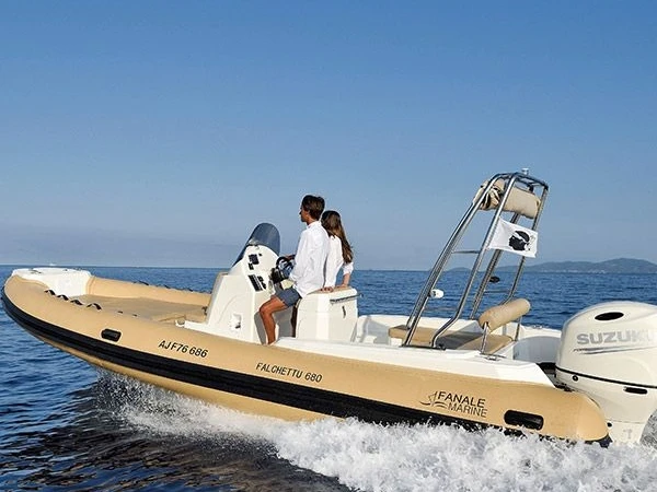 Huur een Fanale marine  FANALE 700 FALCHETTU in Saint-Florent