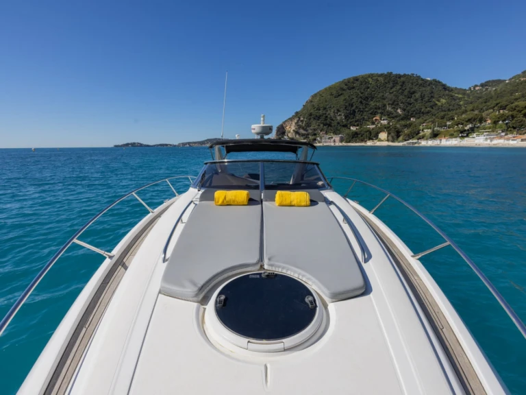 Verhuur Jacht Sunseeker met vaarbewijs