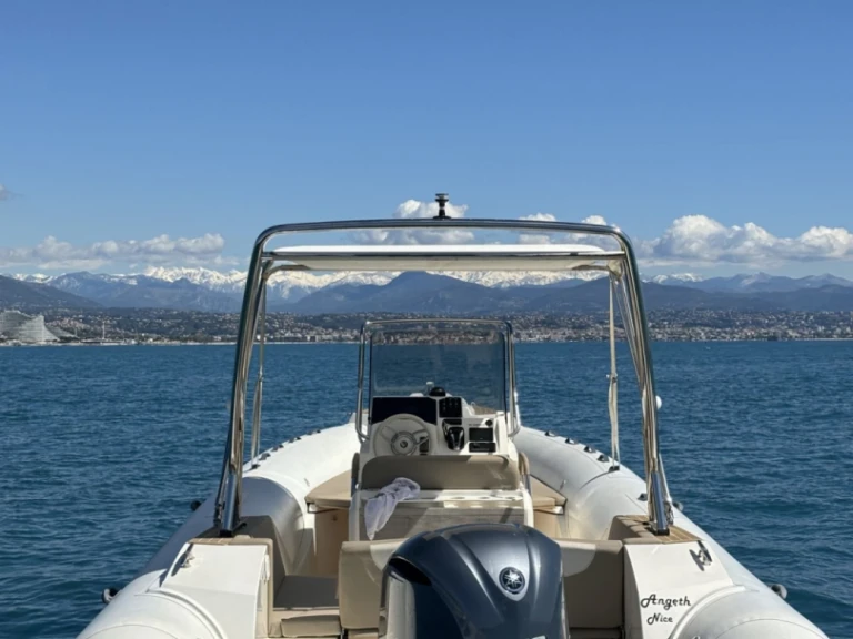 RIB te huur in Antibes voor de beste prijs