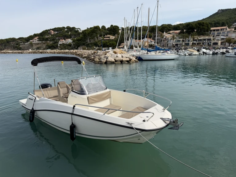 Verhuur Motorboot in La Madrague - Quicksilver Activ 605 Open