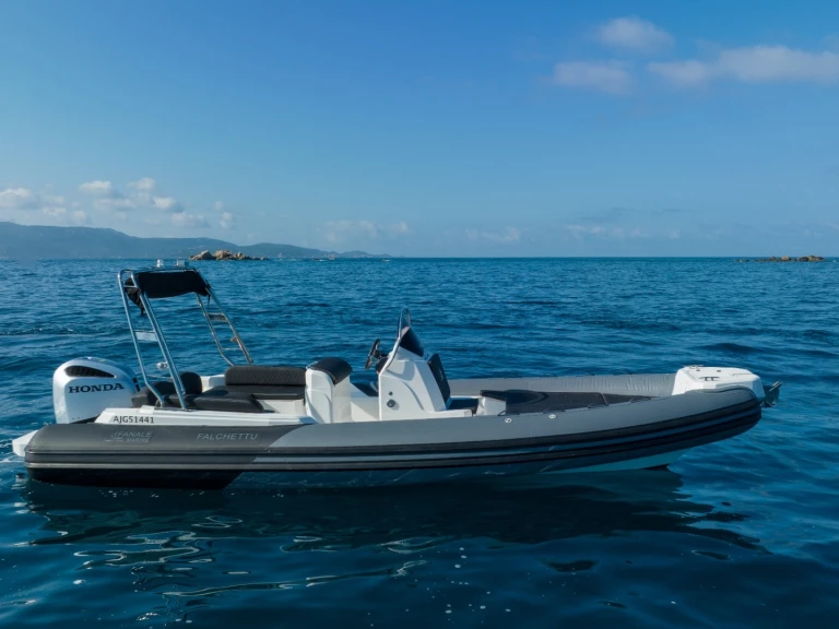 Bootverhuur Quicksilver Quicksilver 555 Activ Open in Porto Pollo via SamBoat