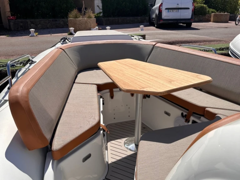 Huur RIB met of zonder schipper Zodiac in Port Grimaud