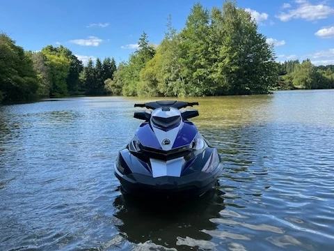 Huur een Sea-Doo GTI 130 in Bénodet