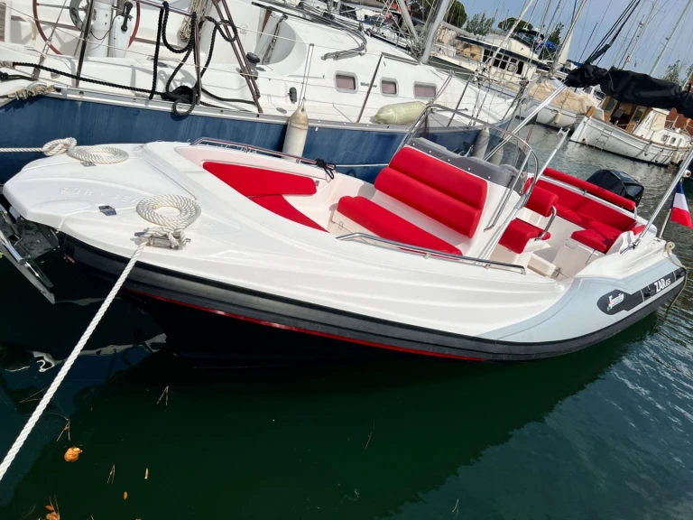 Zar Zar 65 Suite te huur van particulier of professional in Port Grimaud